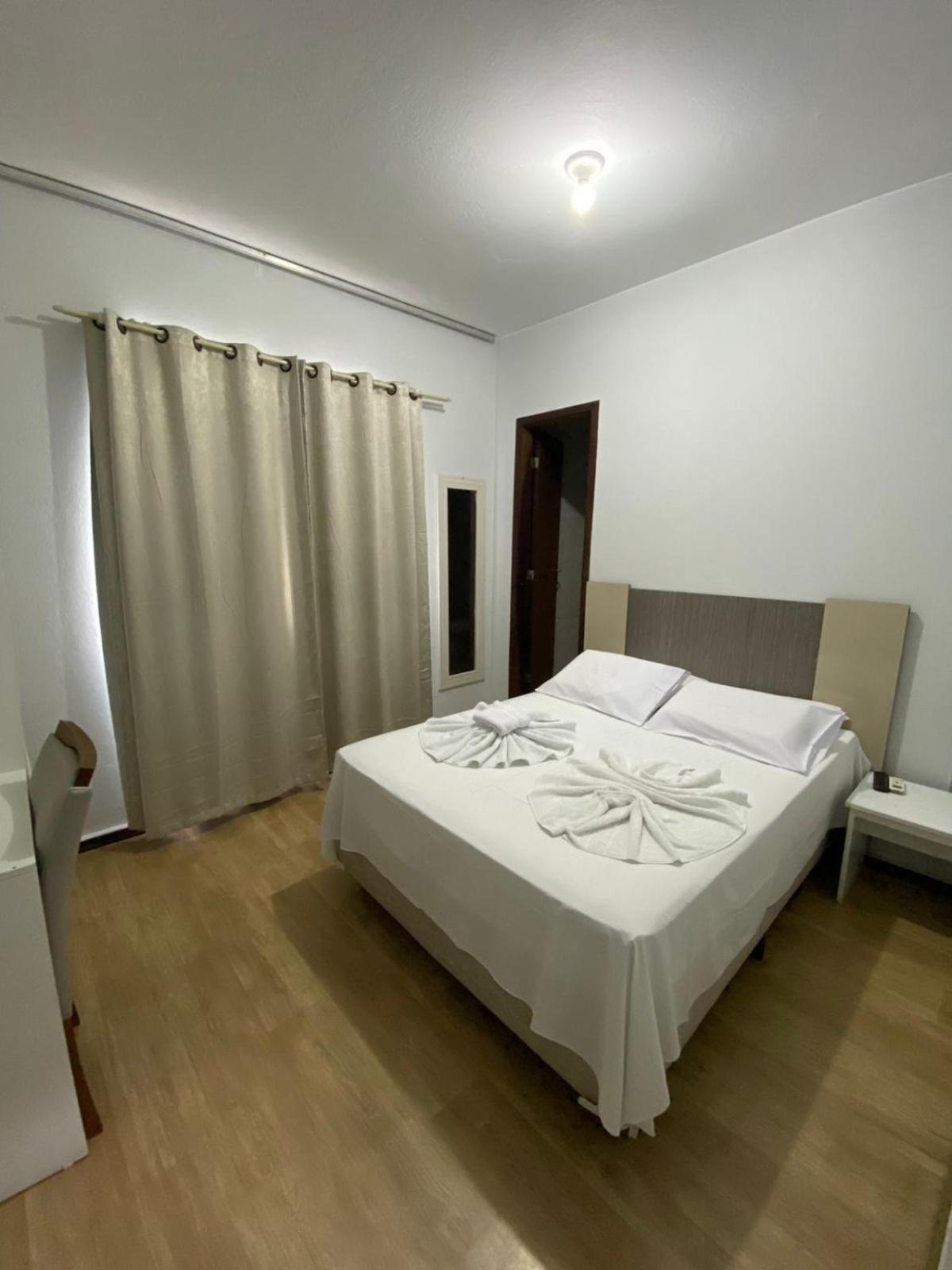 Hotel Ferrari Рио до Сул Екстериор снимка